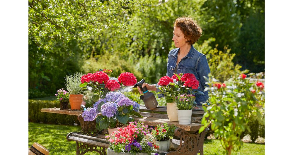 Gardena_psekasthras_antlias_xeiros_1lt_11112_mkm_3