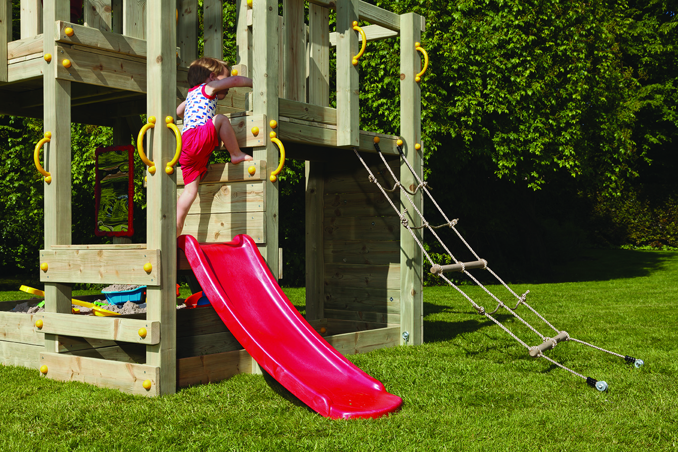 Ξύλινος_πύργος_Penthouse_με_προέκταση