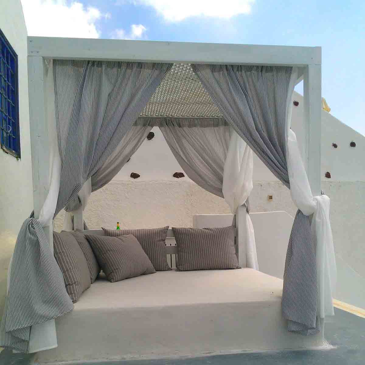 Πέργκολα_με_καφασωτό_Privacy_απο_τοίχο