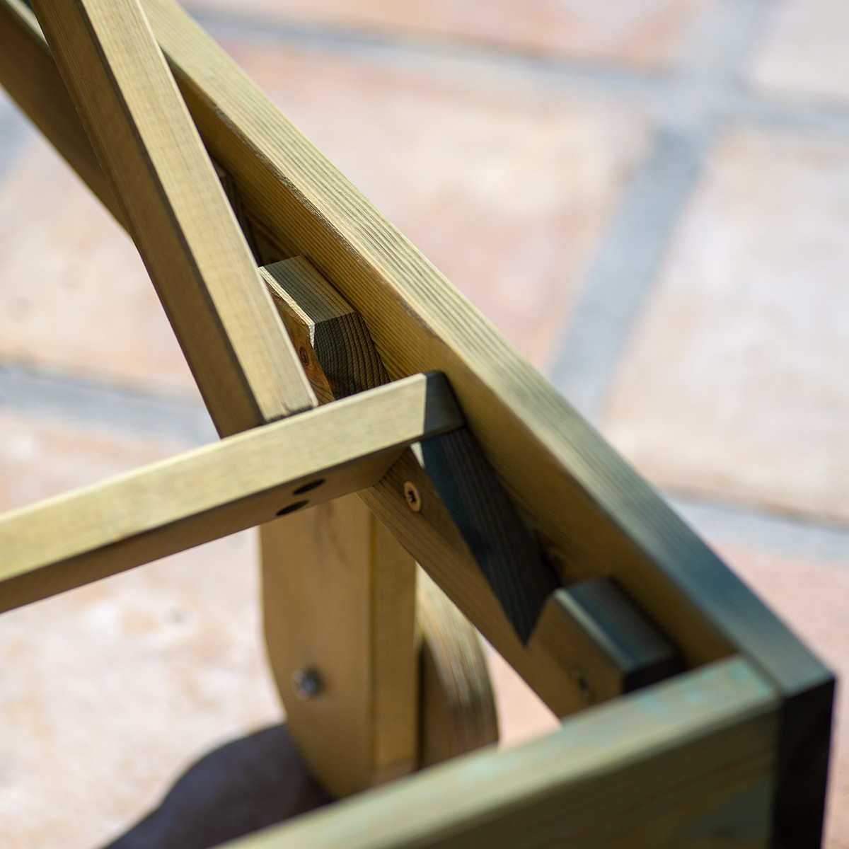 ξαπλώστρα-παραλίας-εμποτισμένη