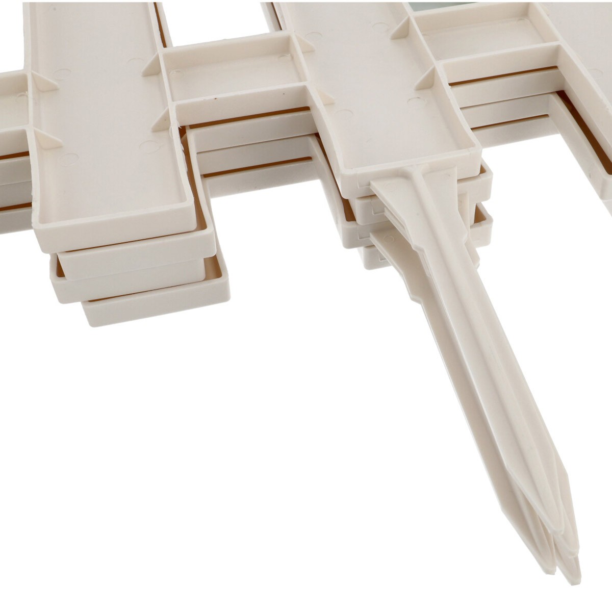 φραχτησ-καρφωτοσ-συνθετικοσ-farm-λευκοσ-40-x-79εκ-πακετο-4τεμ-2017012