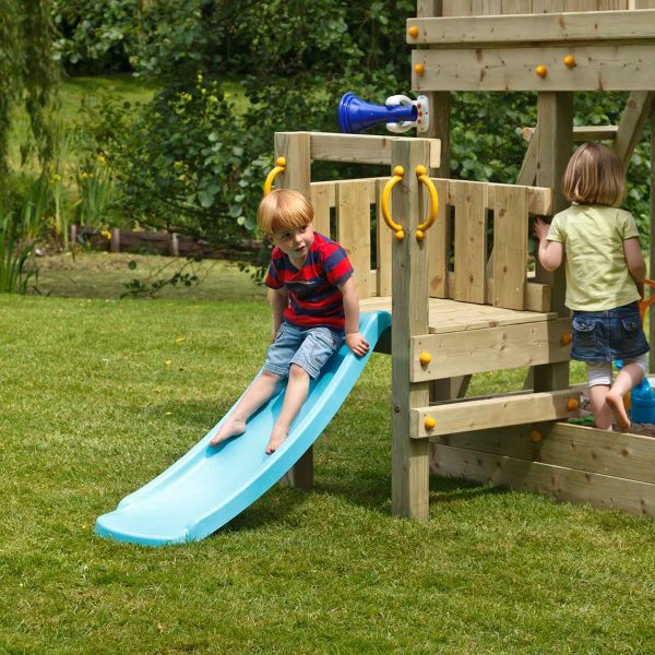 Ξύλινη_πλατφόρμα_τσουλήθρας